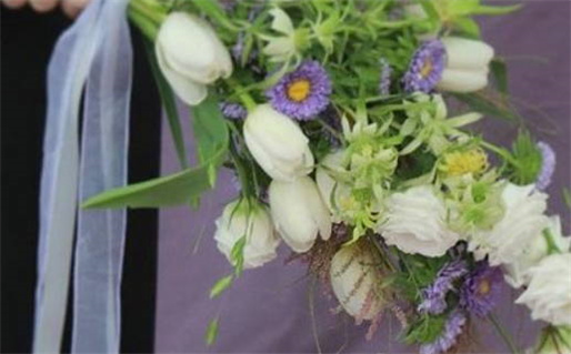 称骨算命女命四两四详解_称骨算命女命版四两四