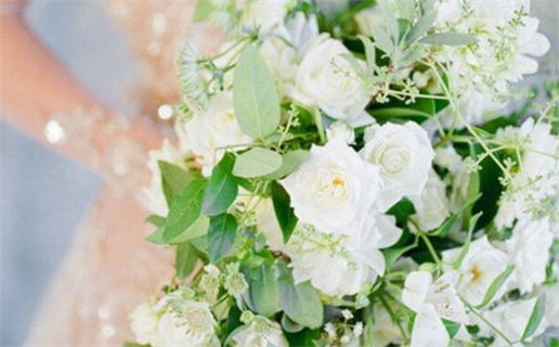 今天万年历2027年07月13日迎亲吉日,结婚好日子查询