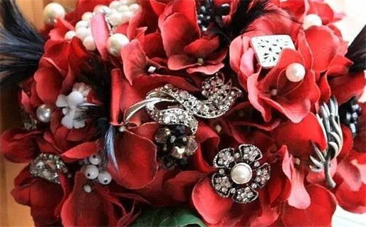 2031年08月23日领证黄历查询