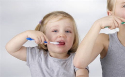 杨姓成熟稳重的女宝宝名字