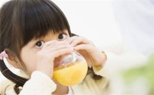 黄姓2026年07月27日出生男宝宝的五行取名详解