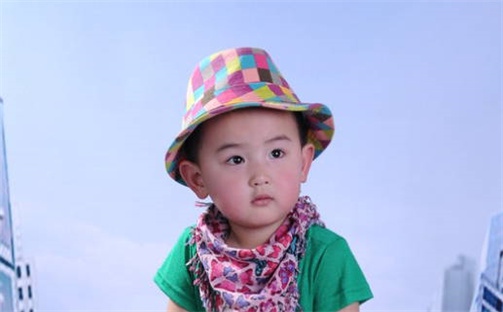 李姓男孩子取名