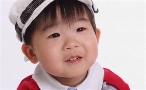 朱姓男孩子起名技巧：2026年07月19日生辰八字取名指南