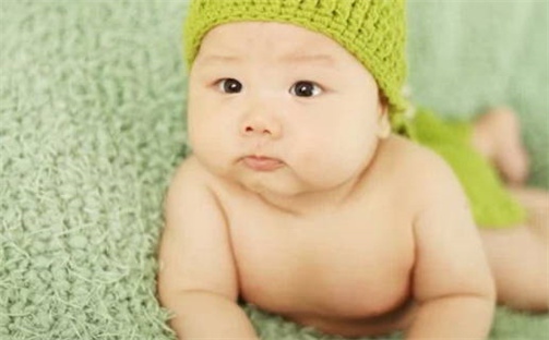 黄姓女宝宝的优美大方名字精选，给宝宝一个好名字