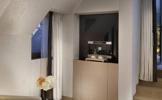 2028年9月9日装修宜忌解析：适合出行与祭祀，不宜动土与破土